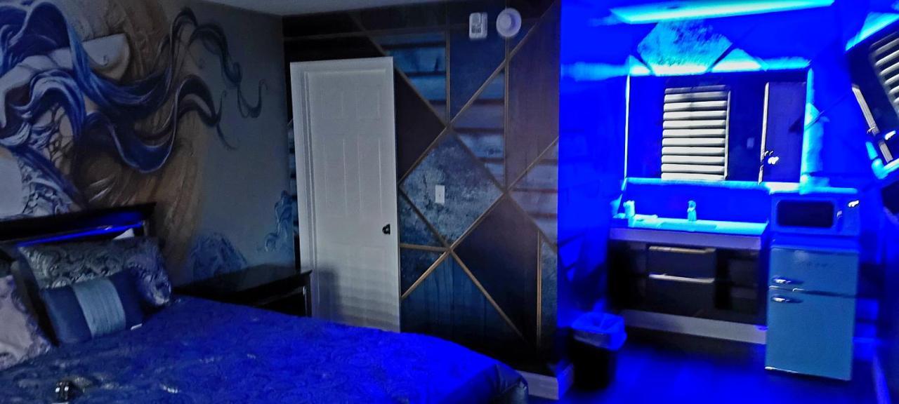 Americas Best Value Inn Providence-North Scituate Esterno foto