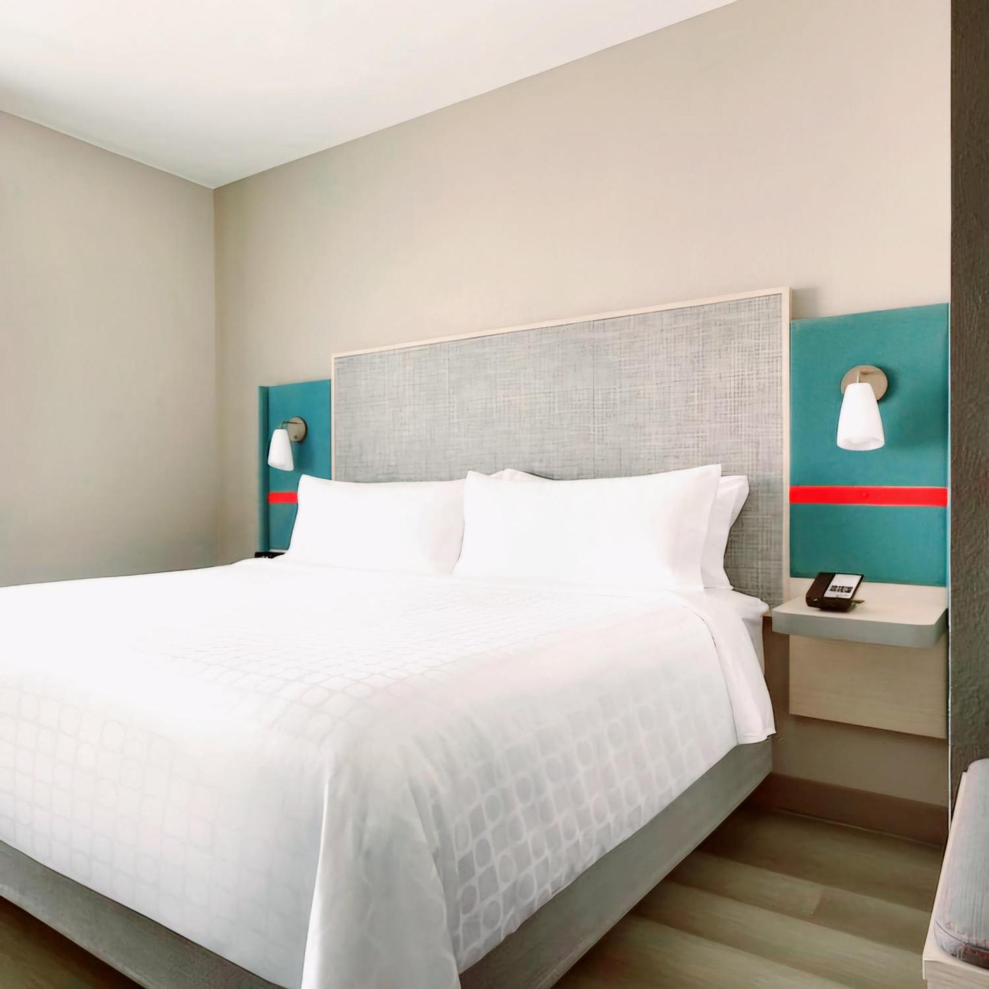 Americas Best Value Inn Providence-North Scituate Esterno foto