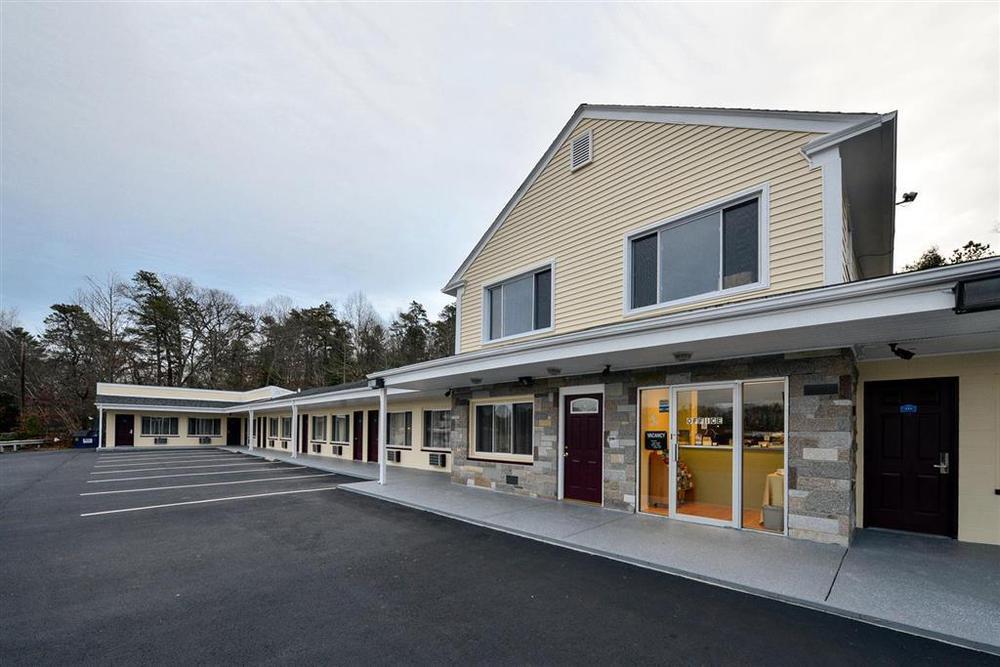 Americas Best Value Inn Providence-North Scituate Esterno foto