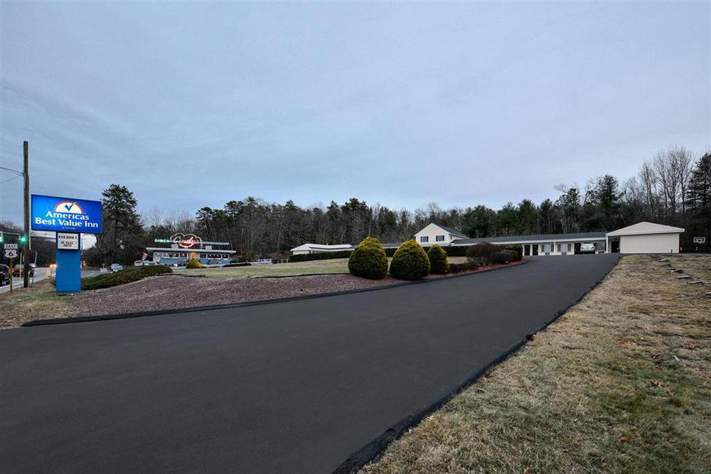 Americas Best Value Inn Providence-North Scituate Esterno foto