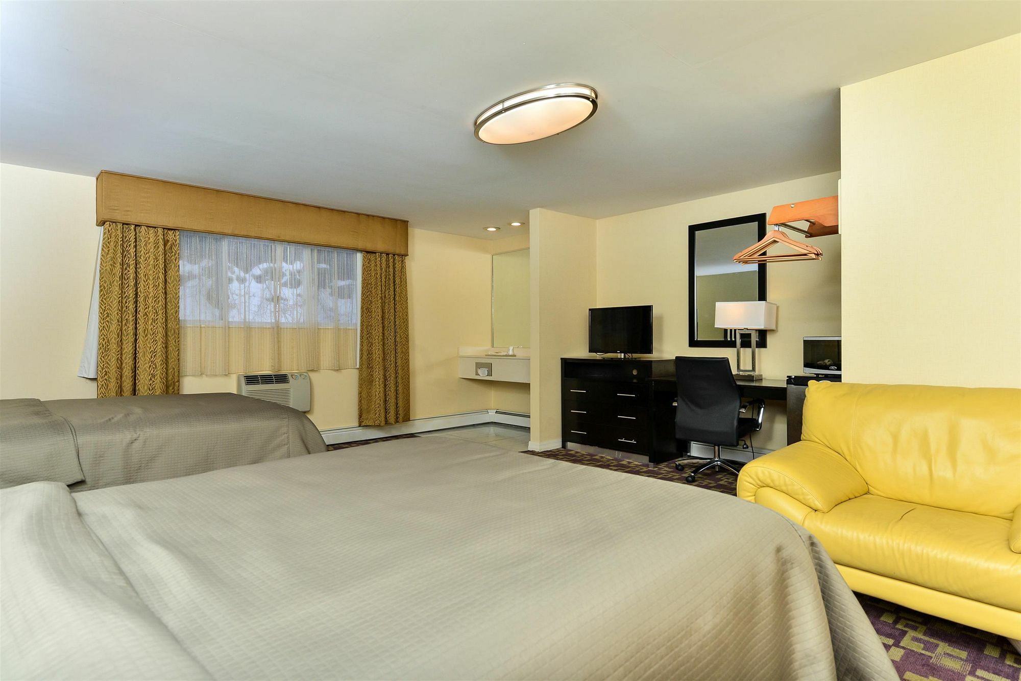 Americas Best Value Inn Providence-North Scituate Esterno foto
